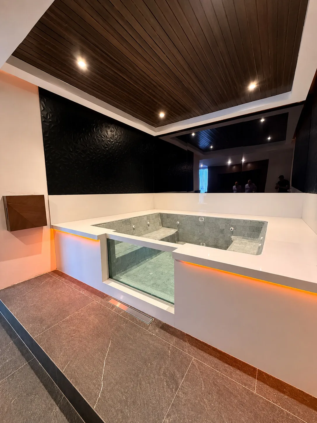 Habitación Mini Pool — interior